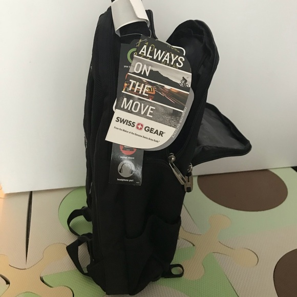 🔥5 ⭐️/JUST IN🔥 Unisex Swiss Gear Backpack - Picture 5 of 8